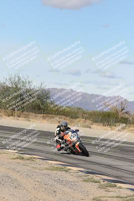 media/Nov-16-2025-Race Pace (Sun) [[8c5fa54630]]/Verified Riders/4-Turn 3 Inside (1050am)/